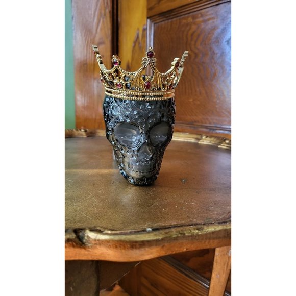 Crown king queen skeleton light bath and body works wallflower Halloween 2023 - Picture 2 of 2